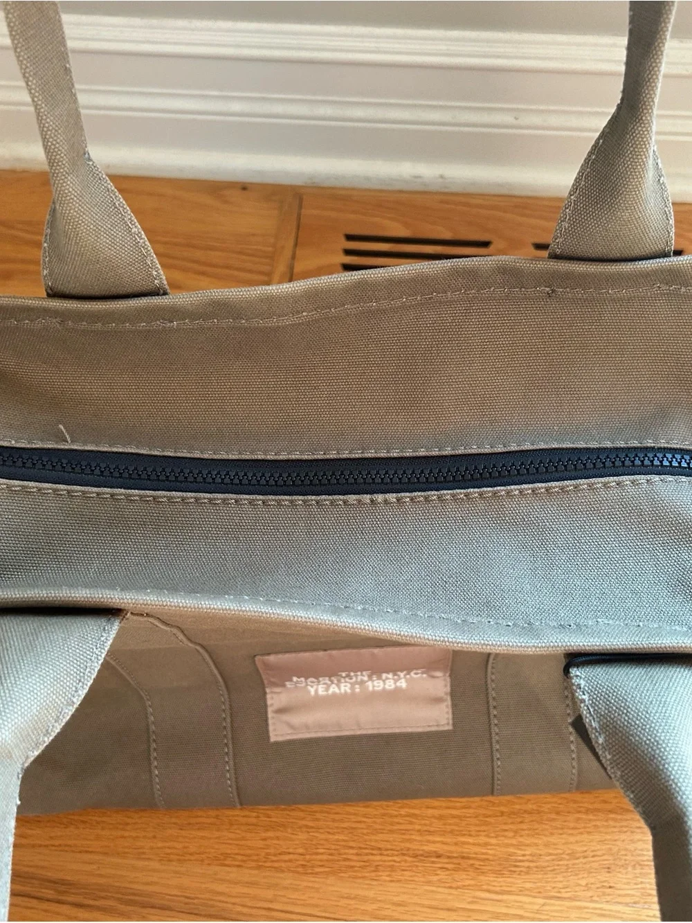 Marc Jacobs THE TOTE BAG